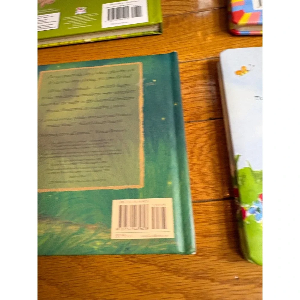Set of 4 Childrens Board Books Its Following Me Snuggle Up Heaven Is‎ Having You